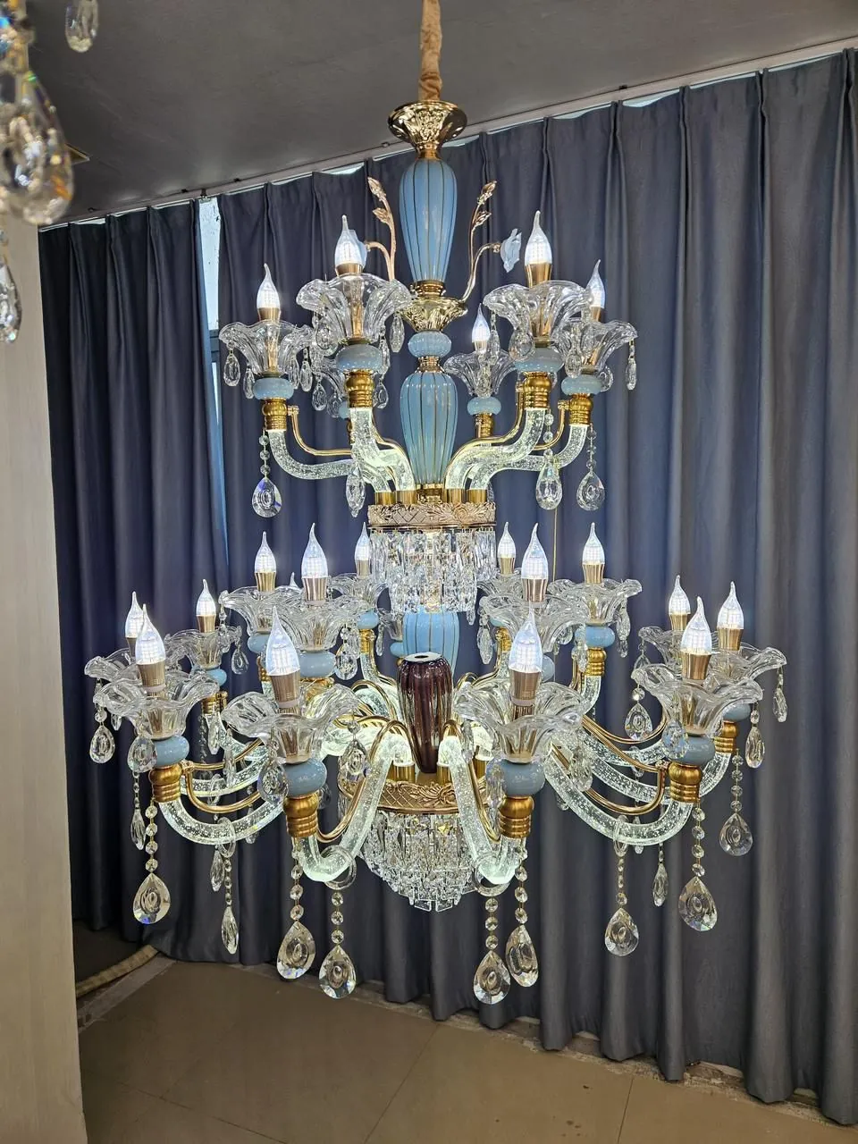 Crystal Modern Chandelier — LUMIORR Decorative